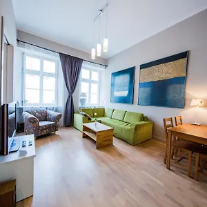 Good Night In - Aries Wrocław